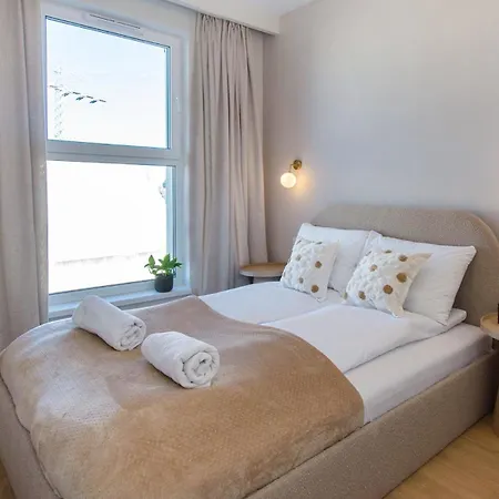 Portovo Managed By Apartmore Apartment