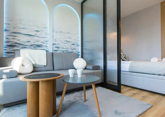 Portovo Managed By Apartmore *