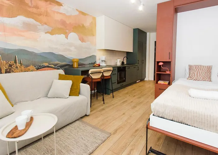 Portovo Managed By Apartmore