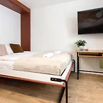 Portovo Managed By Apartmore *