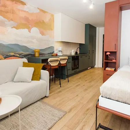 Portovo Managed By Apartmore